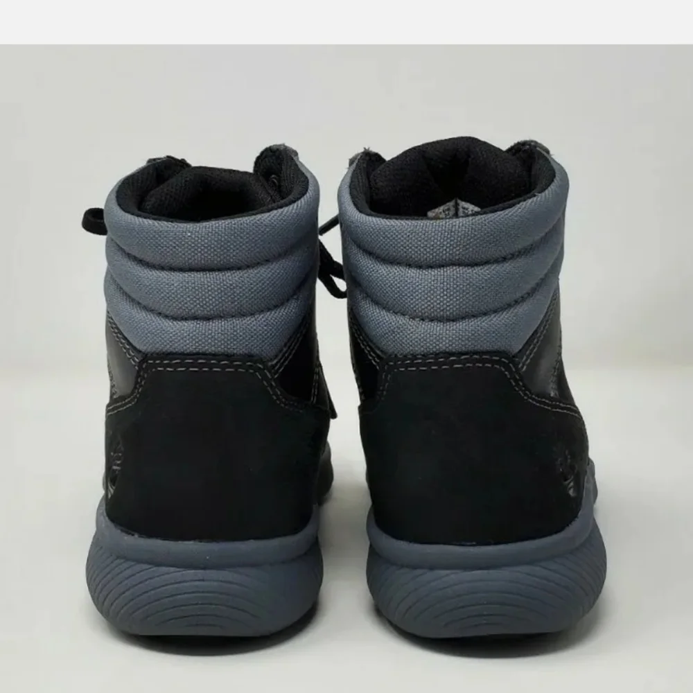 Timberland Boltero Mid Sneaker Boots Black Gray TB 0A26PT 001 Youth Size 2.5 New